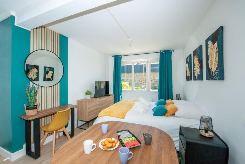 Appartement Proche Gare Routiere Fougères Extérieur photo